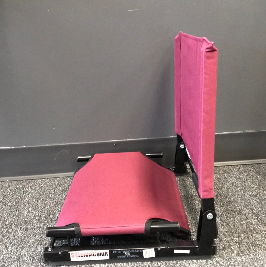 UWL GAME CHANGER STADIUM CHAIR